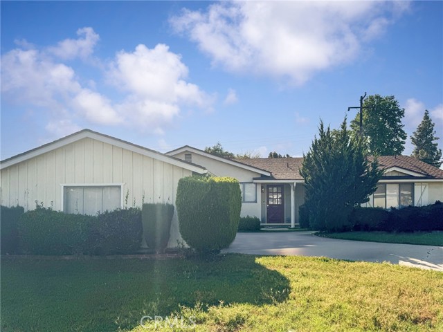 Detail Gallery Image 3 of 3 For 1337 Loranne Ave, Pomona,  CA 91767 - 3 Beds | 2 Baths