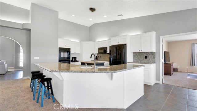 Detail Gallery Image 14 of 42 For 29628 Mountain View Rd, Lucerne Valley,  CA 92356 - 4 Beds | 2/1 Baths