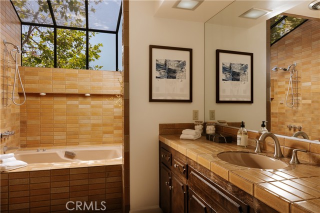 4 Bed Home for Sale in Encino, California