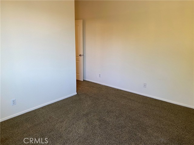 5505 Sunset Ridge Drive, Jurupa Valley CA: https://media.crmls.org/medias/bab76b50-d3d5-4016-a362-fa8affafd947.jpg