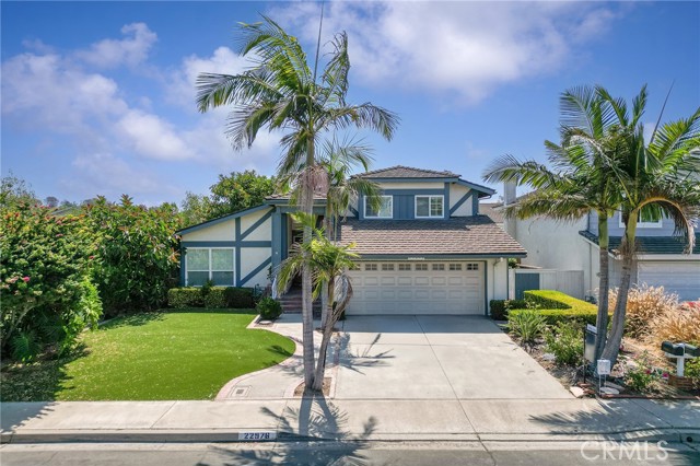 Detail Gallery Image 1 of 32 For 22976 Broadleaf, Lake Forest,  CA 92630 - 4 Beds | 3 Baths