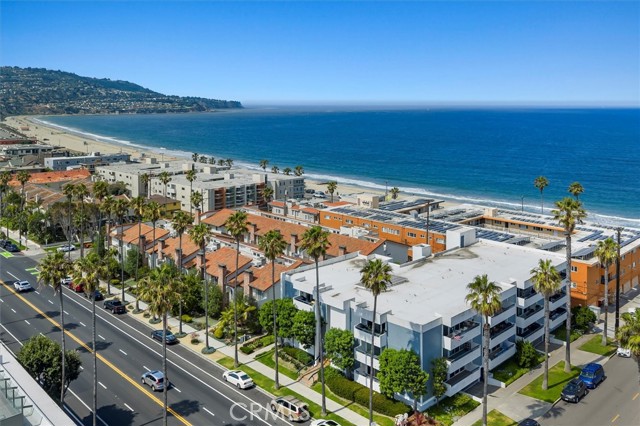 1201 Catalina Avenue, Redondo Beach, California 90277, 2 Bedrooms Bedrooms, ,1 BathroomBathrooms,Residential,For Sale,Catalina,SB25147212