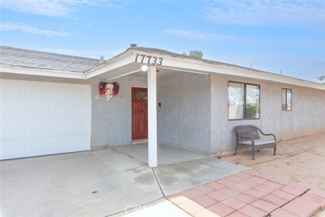 17733 Fresno Street, Hesperia CA: https://media.crmls.org/medias/bab8276f-0661-4857-8c4a-f744e49f5900.jpg