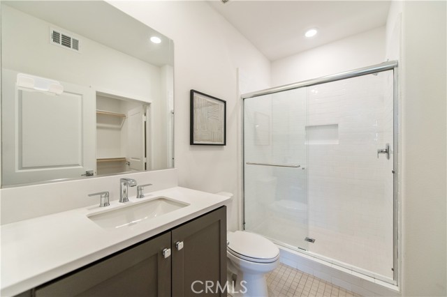 Detail Gallery Image 9 of 33 For 133 Biome, Irvine,  CA 92618 - 3 Beds | 3/1 Baths