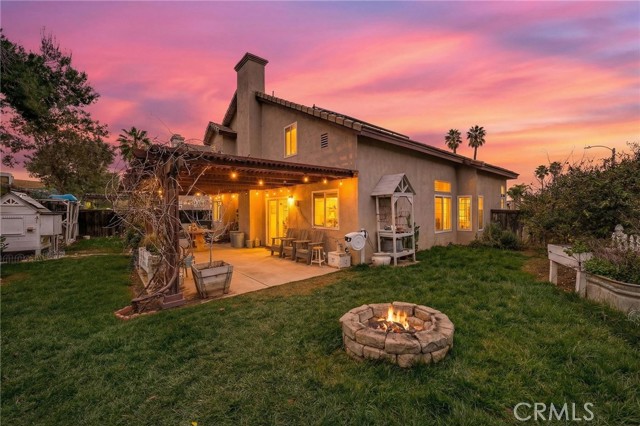 Detail Gallery Image 2 of 55 For 29737 Calle Palmas, Temecula,  CA 92591 - 4 Beds | 3 Baths