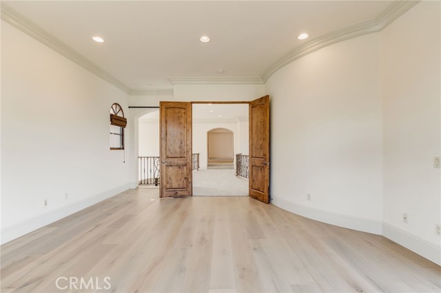 Detail Gallery Image 50 of 57 For 14173 Rancho Tierra Trl, San Diego,  CA 92130 - 5 Beds | 5/1 Baths