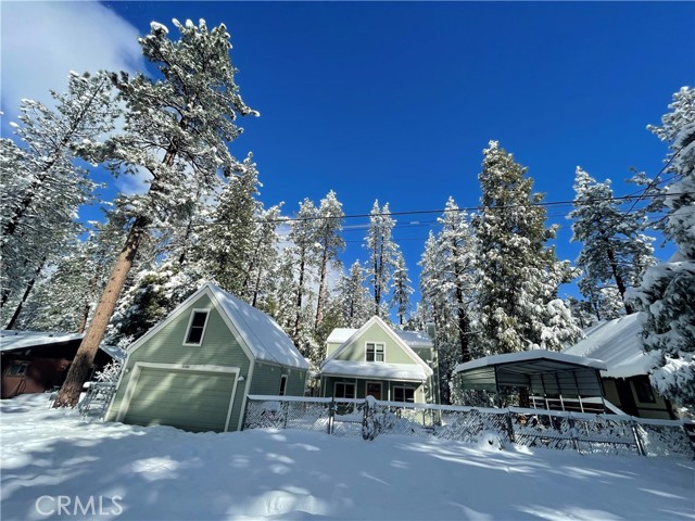 Detail Gallery Image 3 of 29 For 53300 Meadow Dr, Idyllwild,  CA 92549 - 3 Beds | 2/1 Baths