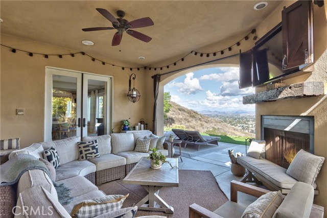 Detail Gallery Image 51 of 74 For 44195 via Horca, Temecula,  CA 92590 - 4 Beds | 3/1 Baths