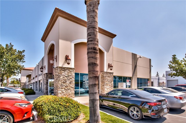 13641 Central Avenue, Chino, California 91710, ,Commercial Lease,For Rent,13641 Central Avenue,CRIV25025842
