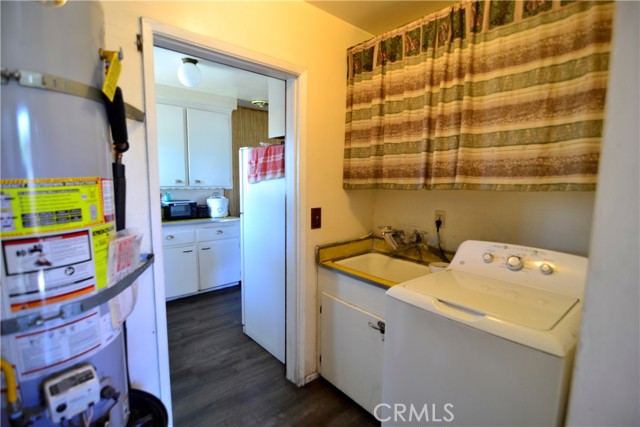 1435 E Rosewood Avenue, Anaheim CA: https://media.crmls.org/medias/babefd0f-2763-45c5-9f27-75133ec67bcc.jpg