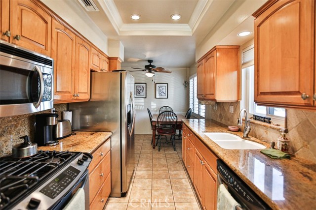 Detail Gallery Image 10 of 23 For 516 S Peregrine, Anaheim,  CA 92806 - 3 Beds | 2 Baths