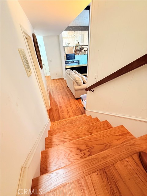13232 Fiji Way, Marina del Rey CA: https://media.crmls.org/medias/bac08c22-1c48-4295-9af0-f012f6bd279f.jpg