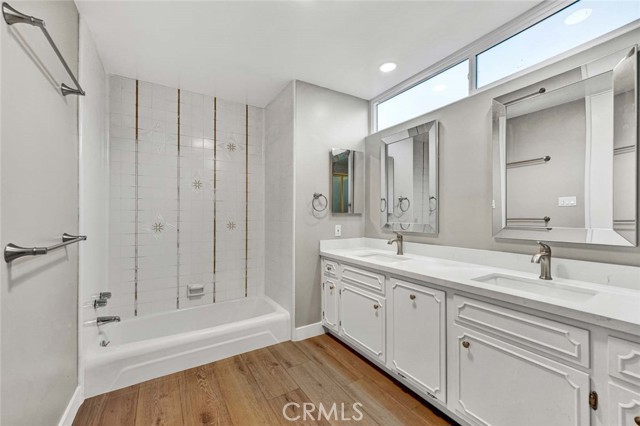 Detail Gallery Image 35 of 47 For 4338 Fairway Dr, Lakewood,  CA 90712 - 4 Beds | 3/1 Baths