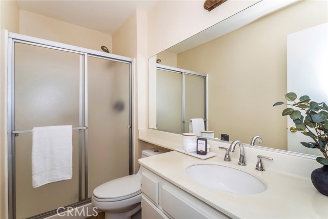 Detail Gallery Image 29 of 73 For 25120 Steinbeck Ave a,  Stevenson Ranch,  CA 91381 - 3 Beds | 2/1 Baths
