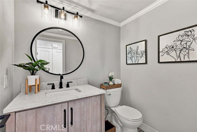 Detail Gallery Image 24 of 35 For 1016 Castlegate Ln, North Tustin,  CA 92705 - 5 Beds | 3/1 Baths