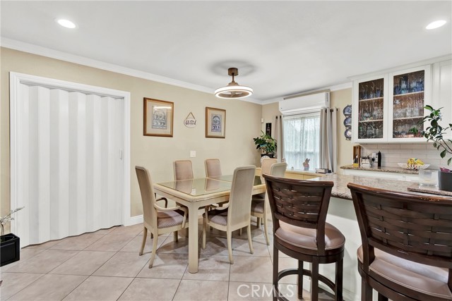 Detail Gallery Image 15 of 43 For 2501 Deodar St, Santa Ana,  CA 92705 - 3 Beds | 2 Baths