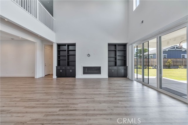 1734 Lester Avenue, Clovis CA: https://media.crmls.org/medias/bac30926-5d75-4cee-aa91-30b5b6a71654.jpg