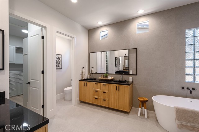 Detail Gallery Image 38 of 61 For 74069 Jeri Ln, Palm Desert,  CA 92211 - 4 Beds | 3/1 Baths