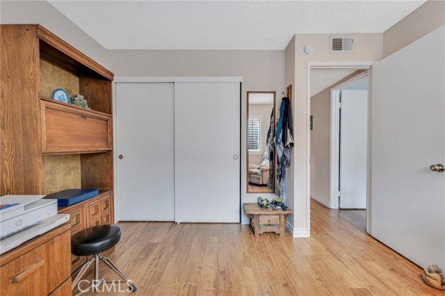 Detail Gallery Image 18 of 32 For 28010 Tiffany Ln #309,  Canyon Country,  CA 91387 - 2 Beds | 2 Baths