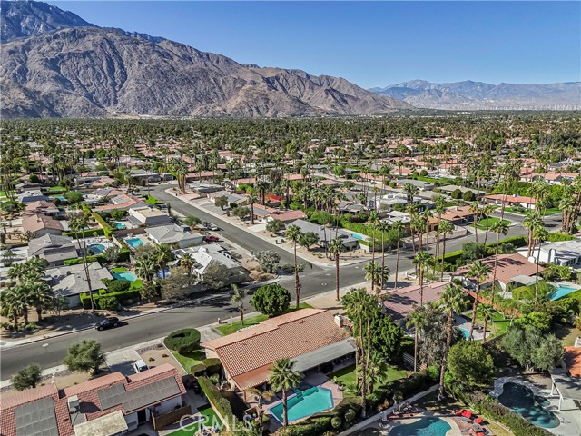 Detail Gallery Image 30 of 33 For 1560 S Beverly Dr, Palm Springs,  CA 92264 - 4 Beds | 2 Baths