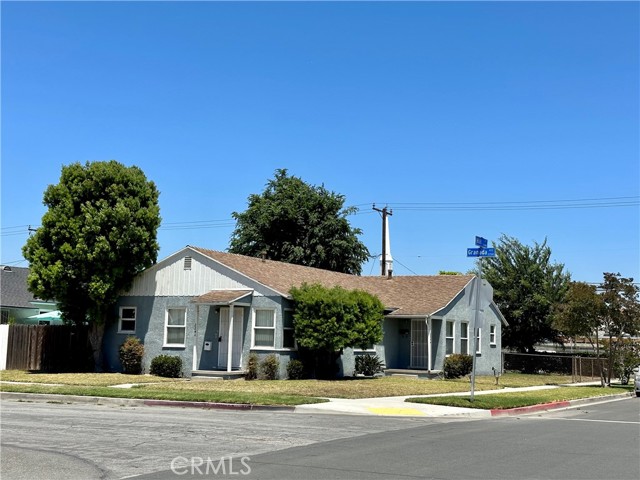 2244 Granada Ave, Long Beach, CA 90815