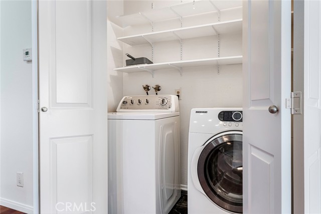 Detail Gallery Image 16 of 22 For 9331 Marina Pacifica Dr N, Long Beach,  CA 90803 - 1 Beds | 1 Baths