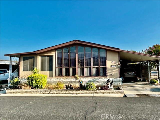 5700 W Wilson st, Banning CA: https://media.crmls.org/medias/bac82748-f84a-4e16-a4e4-e7c1bbbade19.jpg