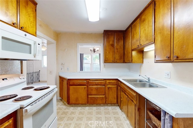 Detail Gallery Image 28 of 75 For 353 N Lawrence Ave, Yuba City,  CA 95991 - 3 Beds | 2 Baths