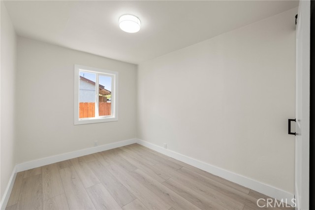 Detail Gallery Image 12 of 27 For 7488 Los Feliz Dr, Highland,  CA 92346 - 2 Beds | 1 Baths