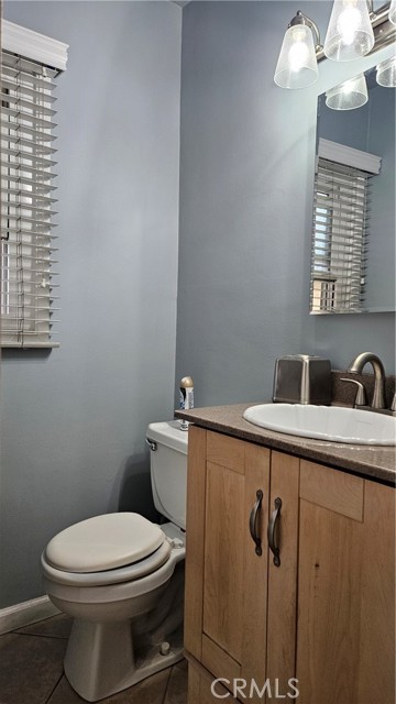 Detail Gallery Image 21 of 29 For 902 W Yale St, Ontario,  CA 91762 - 4 Beds | 1/1 Baths