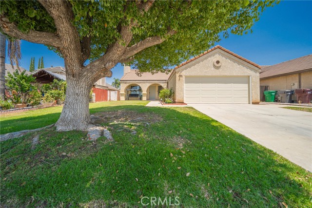 Detail Gallery Image 5 of 42 For 25584 Dracaea Ave, Moreno Valley,  CA 92553 - 3 Beds | 2 Baths
