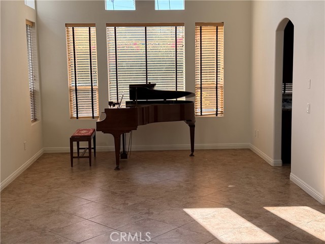 Detail Gallery Image 35 of 35 For 10658 Chiquita, Studio City,  CA 91602 - 3 Beds | 2/1 Baths