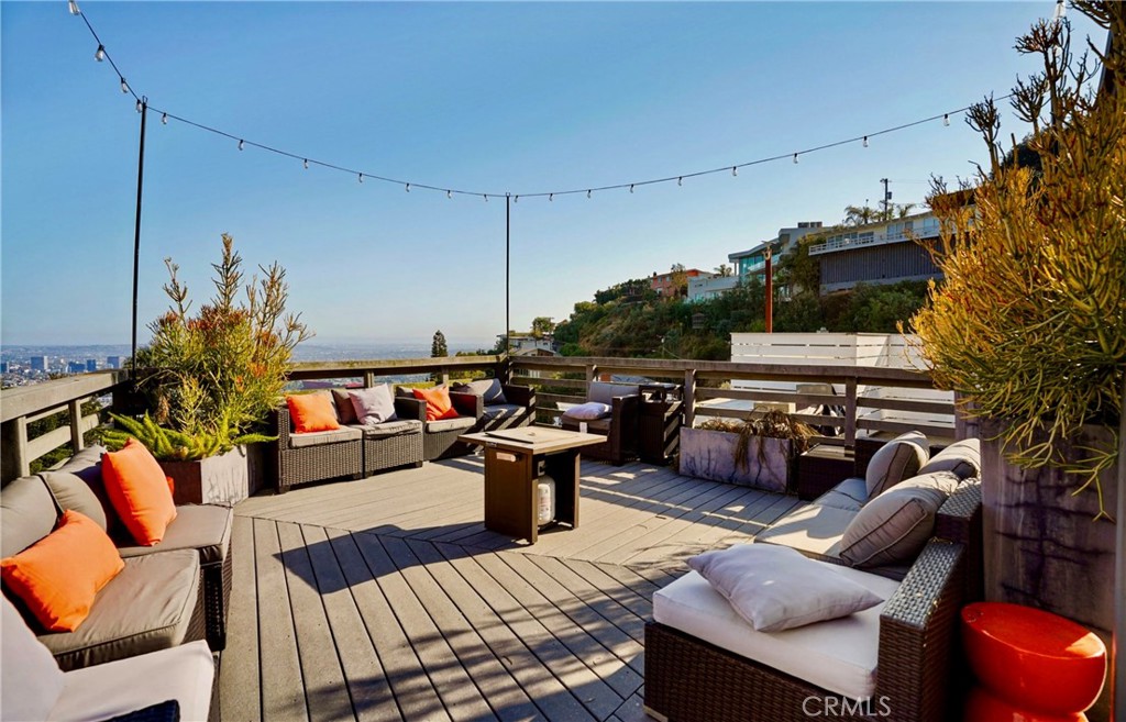 MLS #OC26165380 image #1