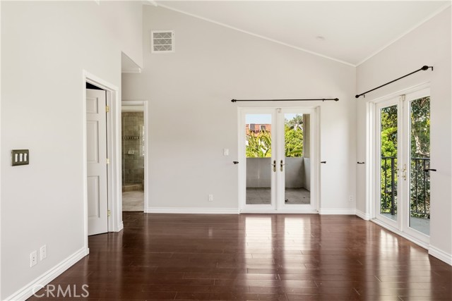 Detail Gallery Image 43 of 66 For 406 N Fairview, Burbank,  CA 91505 - 5 Beds | 4/1 Baths