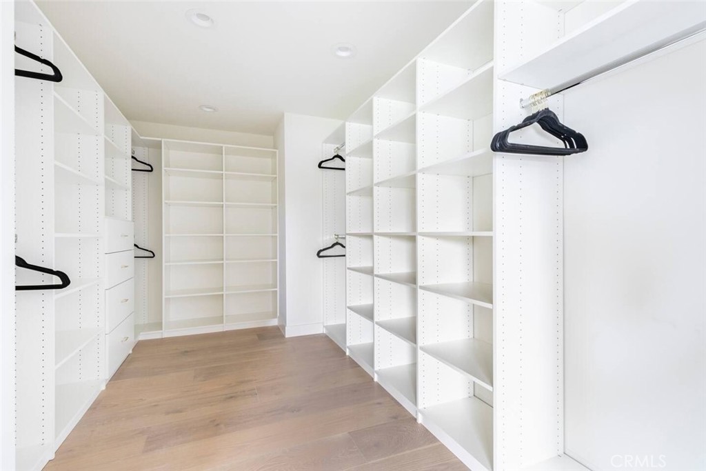 MLS #OC26110968 image #23
