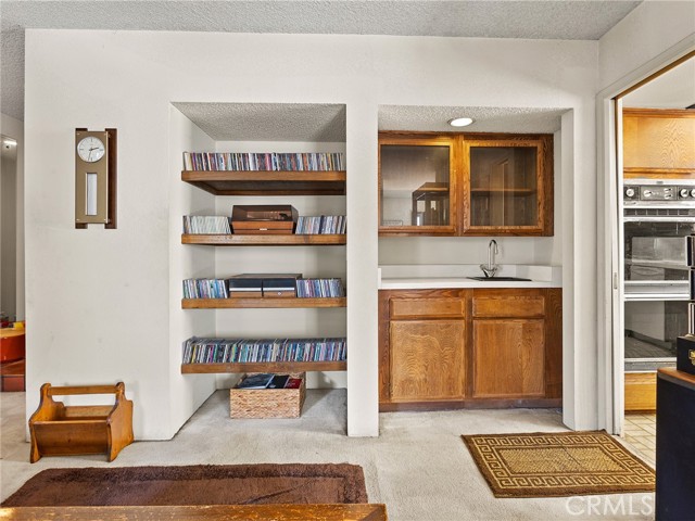 Detail Gallery Image 21 of 43 For 222 N Rose St #203,  Burbank,  CA 91505 - 1 Beds | 2 Baths