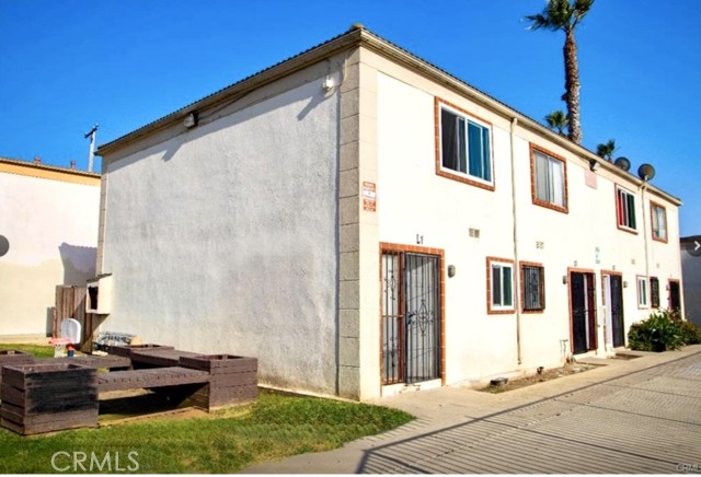 Details for 1000 Bishop Street L1, Santa Ana, CA 92701