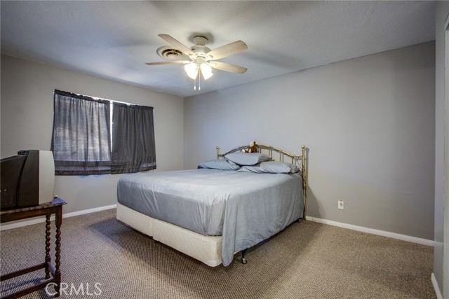 7103 Hanford Avenue, Yucca Valley CA: https://media.crmls.org/medias/bacd0445-81f6-4618-b62d-5728829fbfe7.jpg