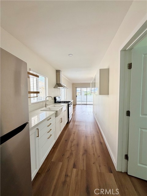 Detail Gallery Image 11 of 30 For 1316 N Hollywood Way, Burbank,  CA 91505 - 2 Beds | 1 Baths