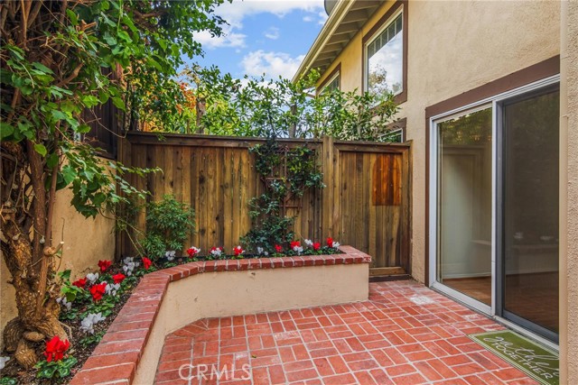 Detail Gallery Image 17 of 28 For 2853 Ashley Dr, Pasadena,  CA 91107 - 3 Beds | 3 Baths