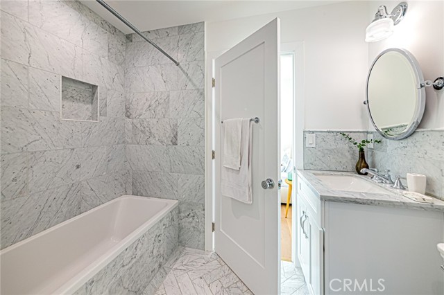 3803 BERRYMAN, Los Angeles CA: https://media.crmls.org/medias/bace85ed-c006-4824-8eb8-f8636bfce047.jpg