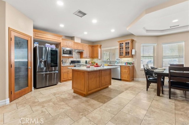 Detail Gallery Image 7 of 19 For 24230 Hayes Ave, Murrieta,  CA 92562 - 3 Beds | 2/1 Baths