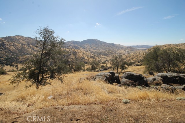 35616 Arrowhead Lane, Squaw Valley, California 93675, 3 Bedrooms Bedrooms, ,2 BathroomsBathrooms,Manufactured On Land,For Sale,Arrowhead,HD25032937