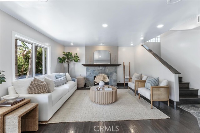 405 10th Street, Manhattan Beach, California 90266, 4 Bedrooms Bedrooms, 0 ,3 BathroomsBathrooms,Residential,For Sale,10th,0,SB26181115 405 10th Street, Manhattan Beach, California 90266, 4 Bedrooms Bedrooms, 0 ,3 BathroomsBathrooms,Residential,For Sale,10th,0,SB26181115