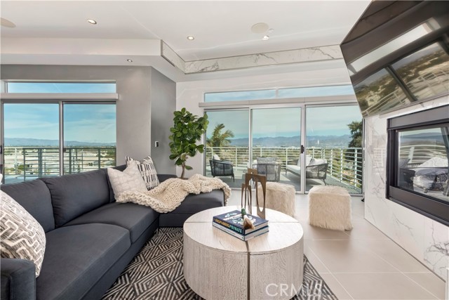 Detail Gallery Image 27 of 43 For 11698 Picturesque, Studio City,  CA 91604 - 3 Beds | 2/1 Baths