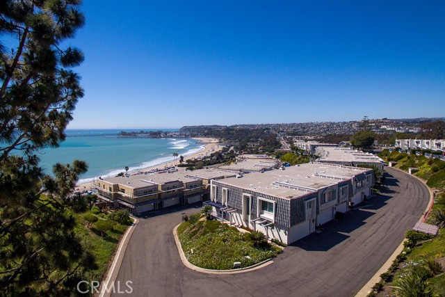 Front Image Thumbnail for CROC26049640