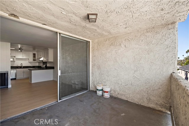 125 Allen, Pasadena CA: https://media.crmls.org/medias/bad0da74-0a2b-4340-8c82-95376e2bfbd9.jpg