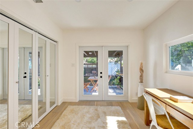 Detail Gallery Image 19 of 31 For 250 S Berkeley, Pasadena,  CA 91107 - 4 Beds | 2 Baths