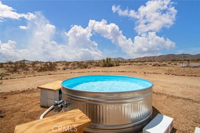 Detail Gallery Image 34 of 36 For 55921 Ornelas Ln, Landers,  CA 92285 - 2 Beds | 2 Baths