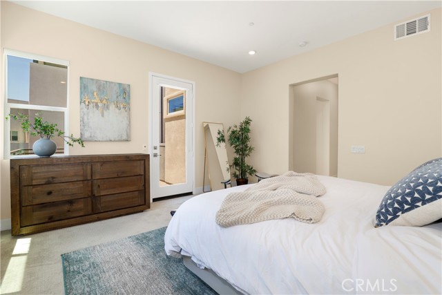 Detail Gallery Image 12 of 35 For 27512 Golden Currant Pl, Valencia,  CA 91381 - 4 Beds | 4 Baths